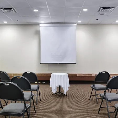 Days Inn By Wyndham Calgary South 